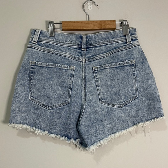 Hollister Womens Jeans Size 7 Blue Ultra High Rise Vintage Short 4" Denim - Picture 3 of 9